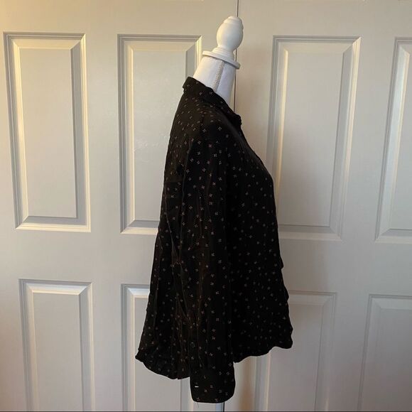 Madewell Button Down Shirt - Picture 3 of 11